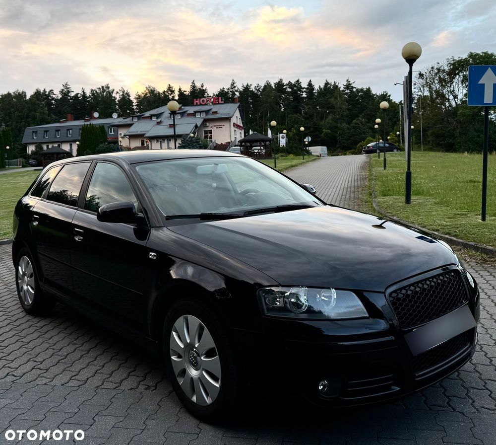 Audi A3 Sportback - 4