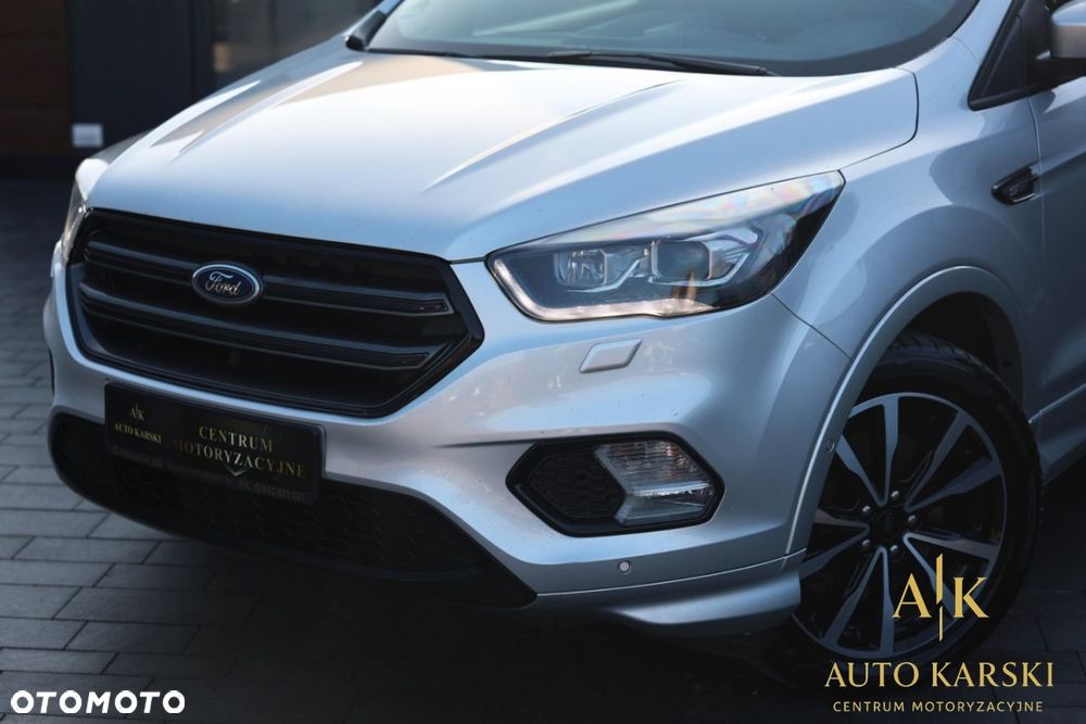 Ford Kuga - 12