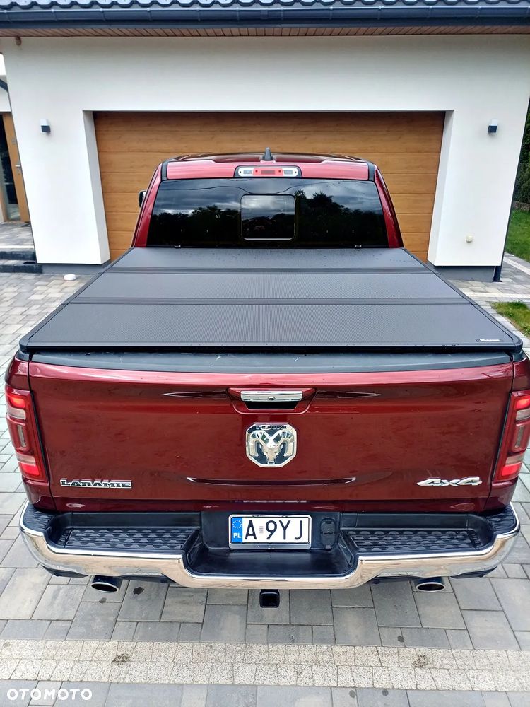 Dodge RAM 5.7 4x4 - 10