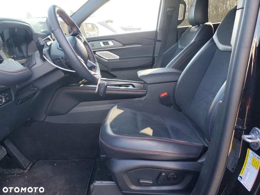 Ford Explorer - 7