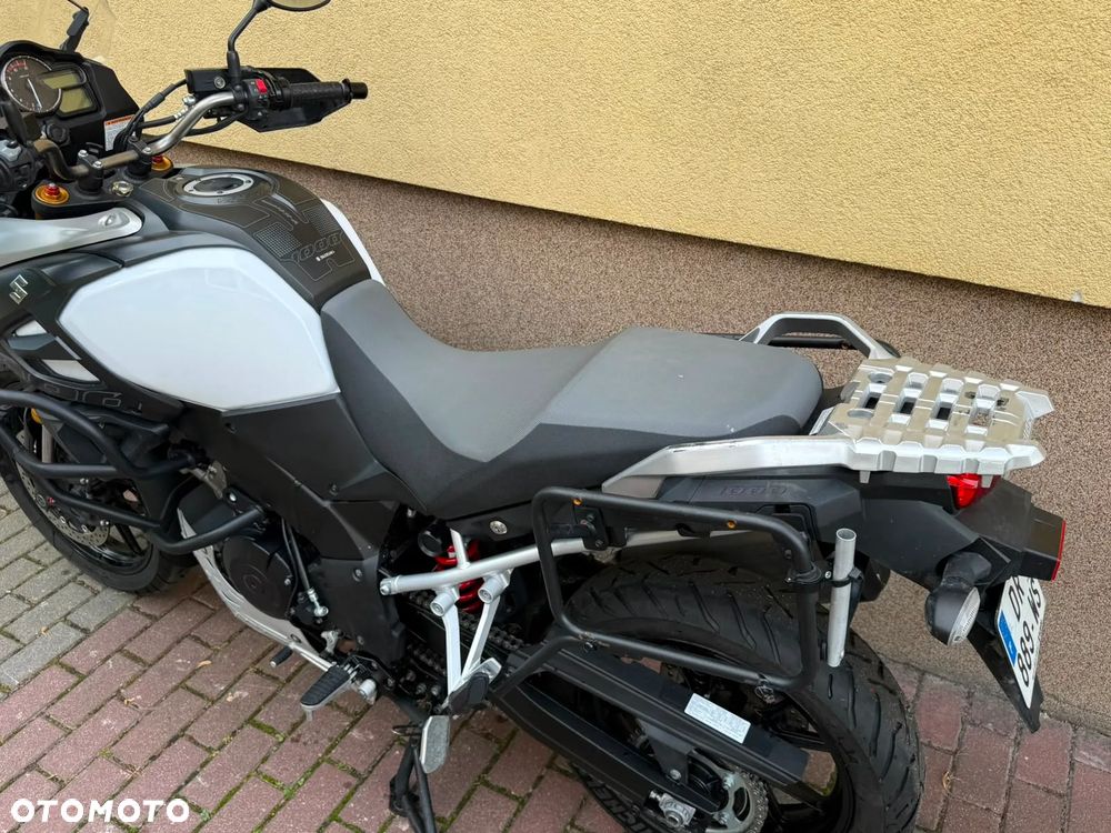 Suzuki DL - 32