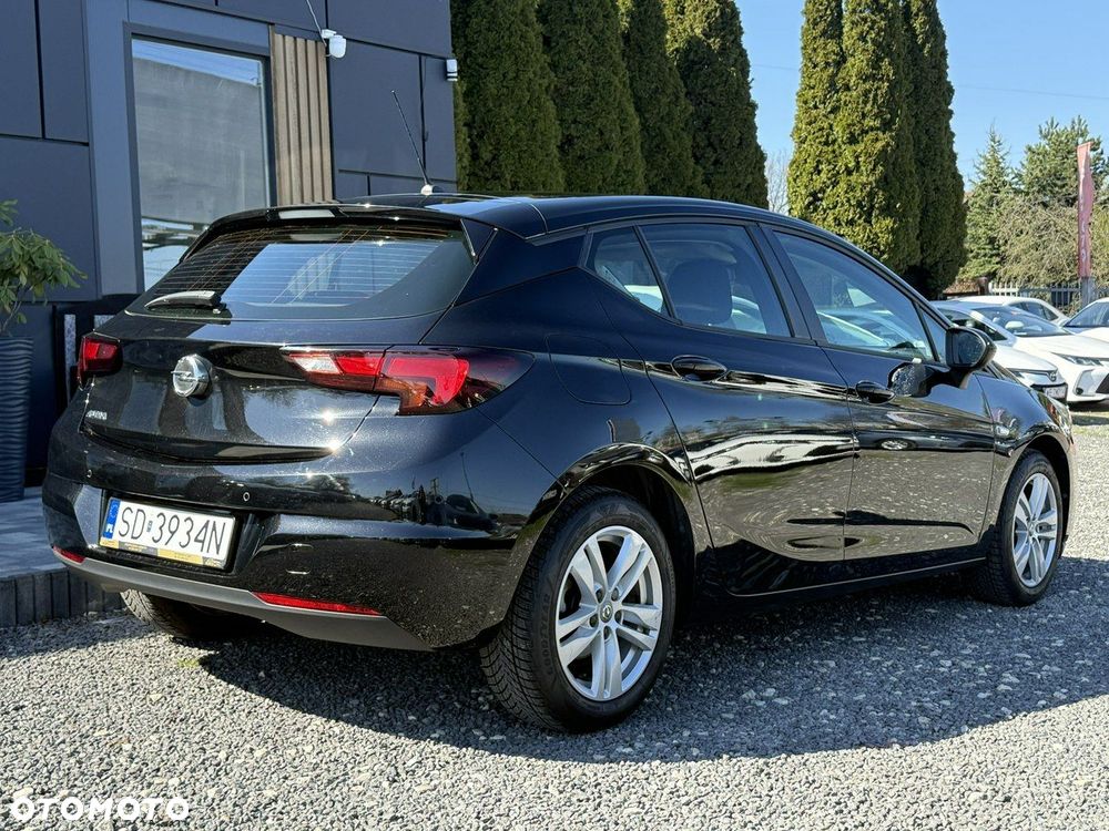 Opel Astra - 11