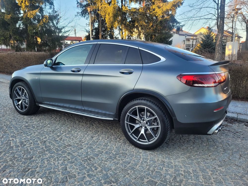 Mercedes-Benz GLC - 30