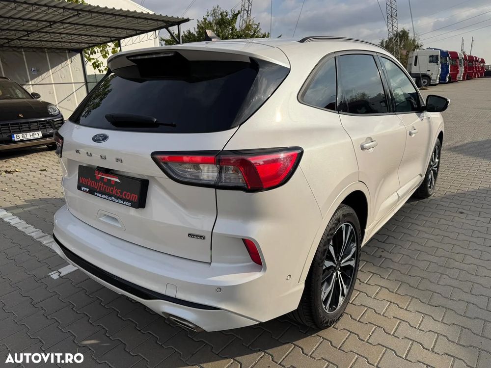 Ford Kuga 2.5 Duratec PHEV ST-LINE - 6