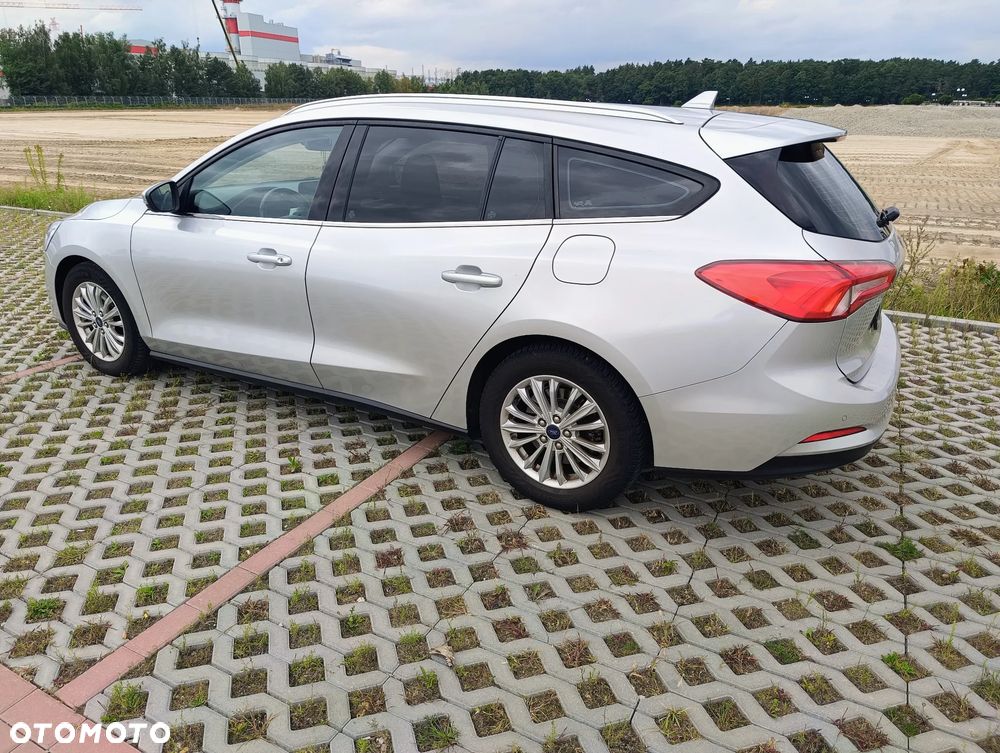 Ford Focus - 4