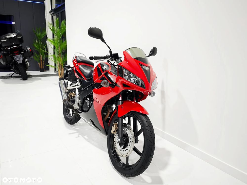 Honda CBR - 7