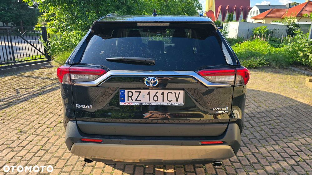 Toyota RAV4 - 4