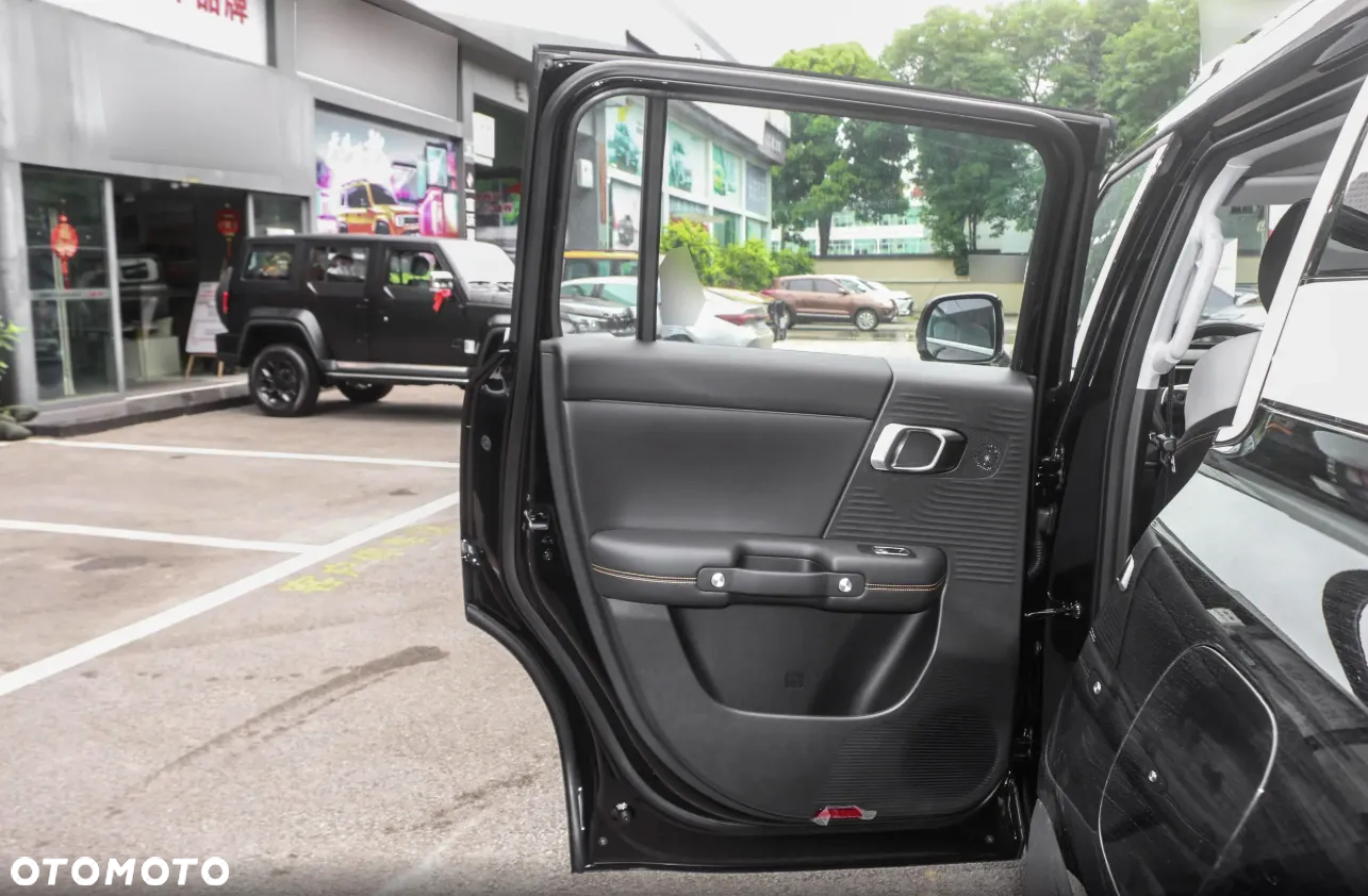 Baic BJ30 BJ30e 1.5T DHT 4x4 HEV - 30