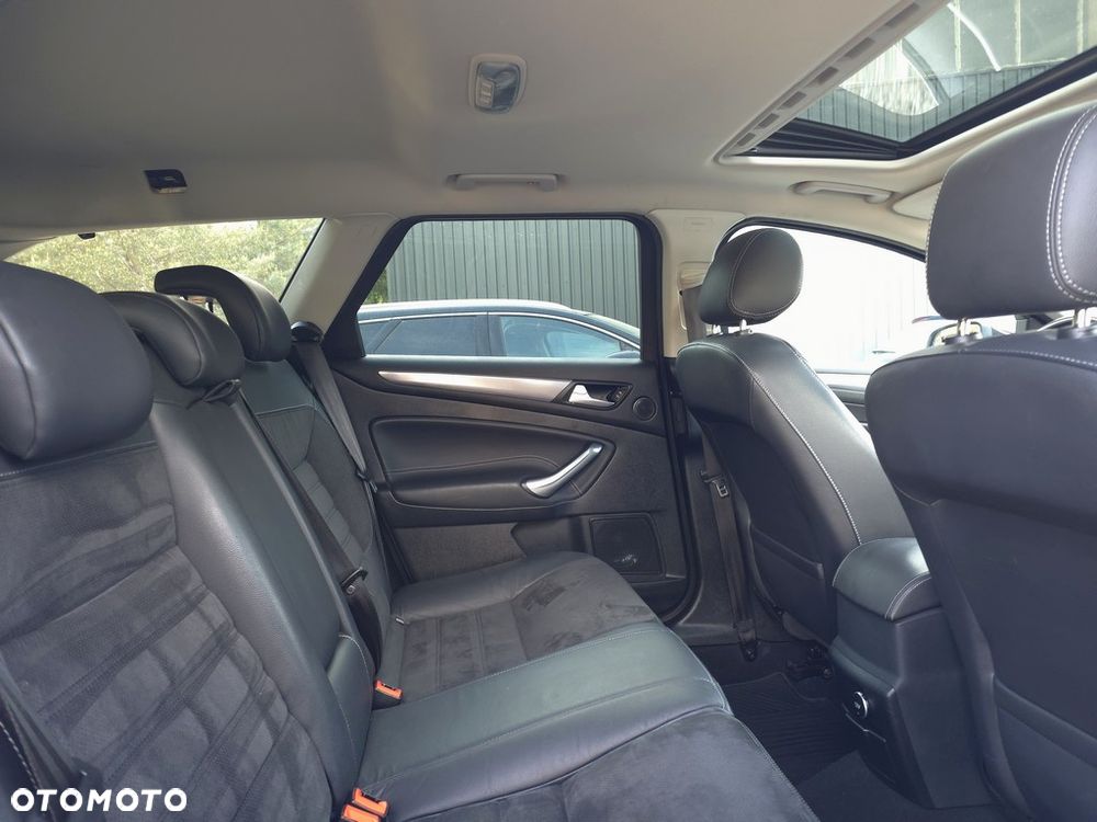 Ford Mondeo 2.0 TDCi Titanium - 20
