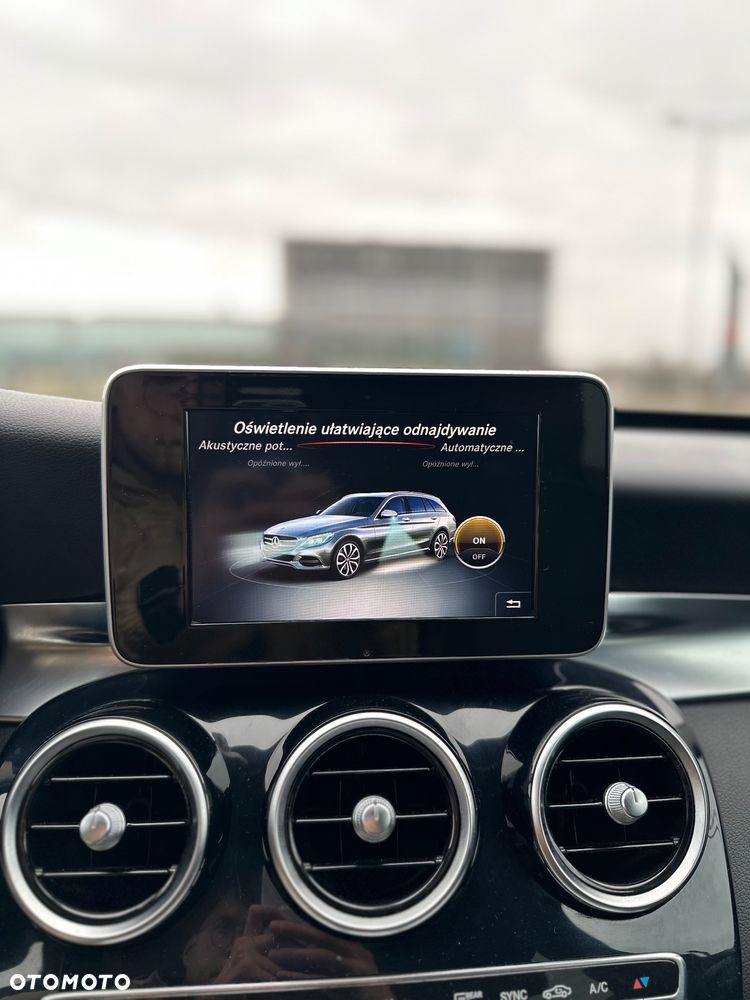 Mercedes-Benz Klasa C 200 (BlueTEC) d Avantgarde - 23