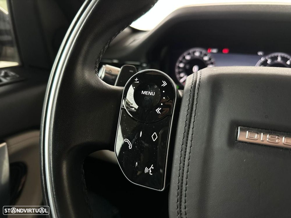 Land Rover Discovery Sport P300e R-Dynamic - 21
