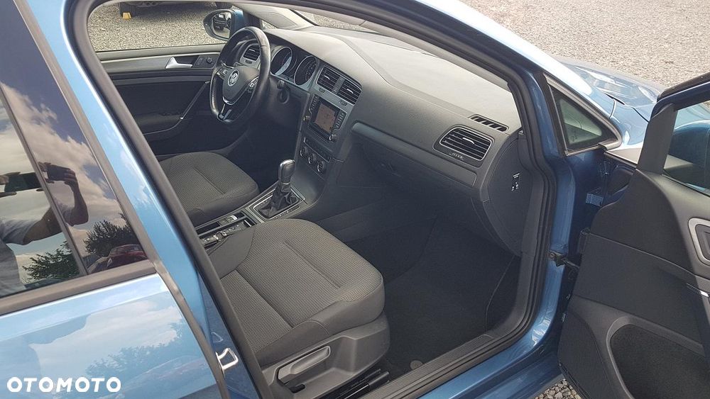 Volkswagen Golf 1.4 TSI BlueMotion Technology DSG Comfortline - 27