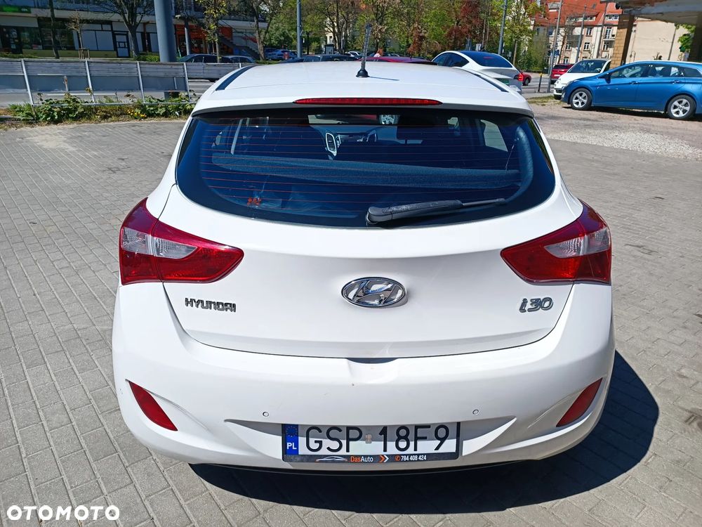 Hyundai i30 1.4 CRDi Comfort - 6