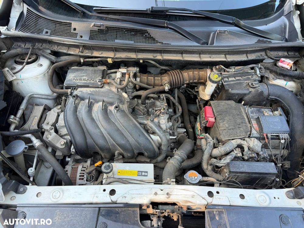 Nissan Juke 1.6L XTRONIC Tekna - 9