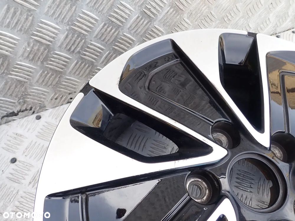 FELGA ALUMINIOWA KIA 5X114,3 6,5X16 ET 50 52910-CR100 RADOM - 3