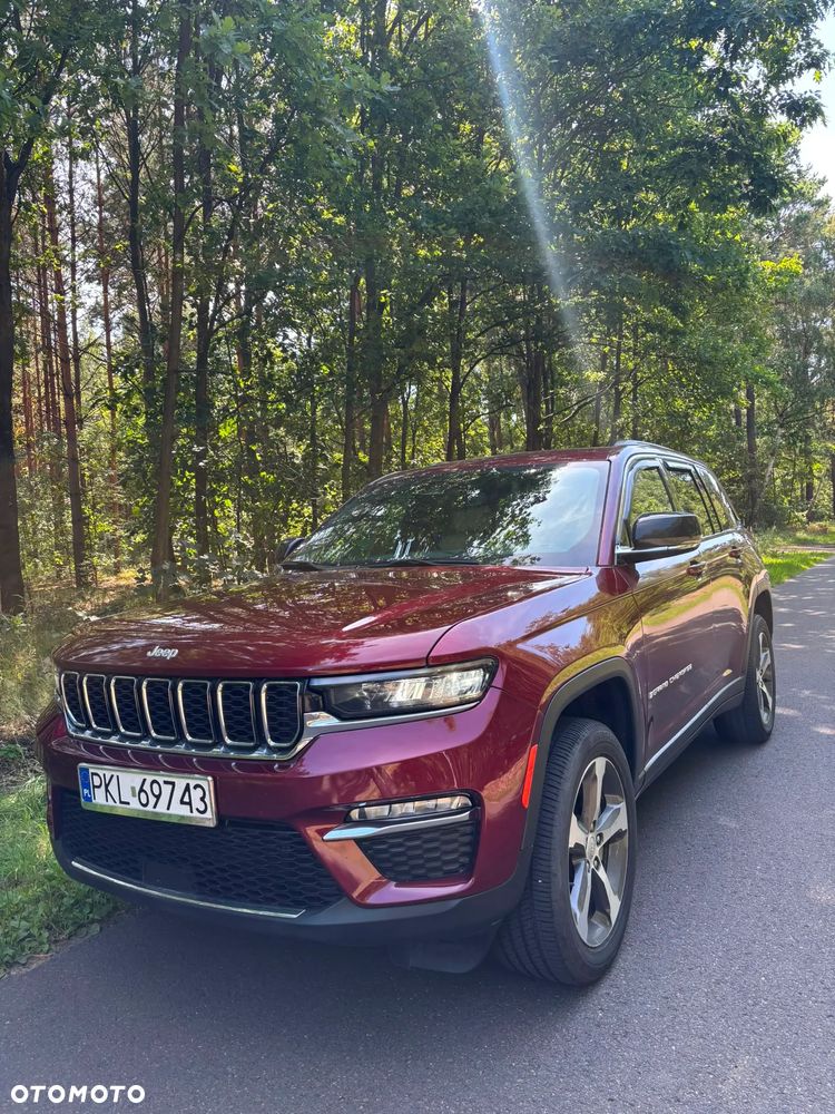 Jeep Grand Cherokee - 8