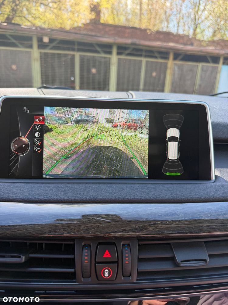 BMW X5 xDrive35i - 14