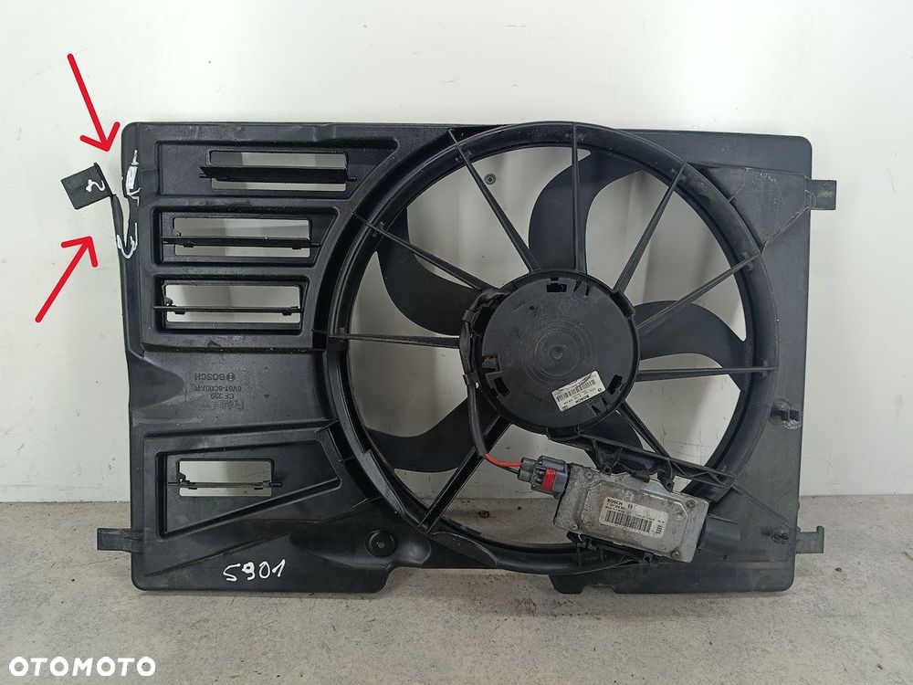 WENTYLATOR CHŁODNICY Z MODUŁEM FORD C-MAX II 8V61-8C607-R 1137328567  BOSCH - 1