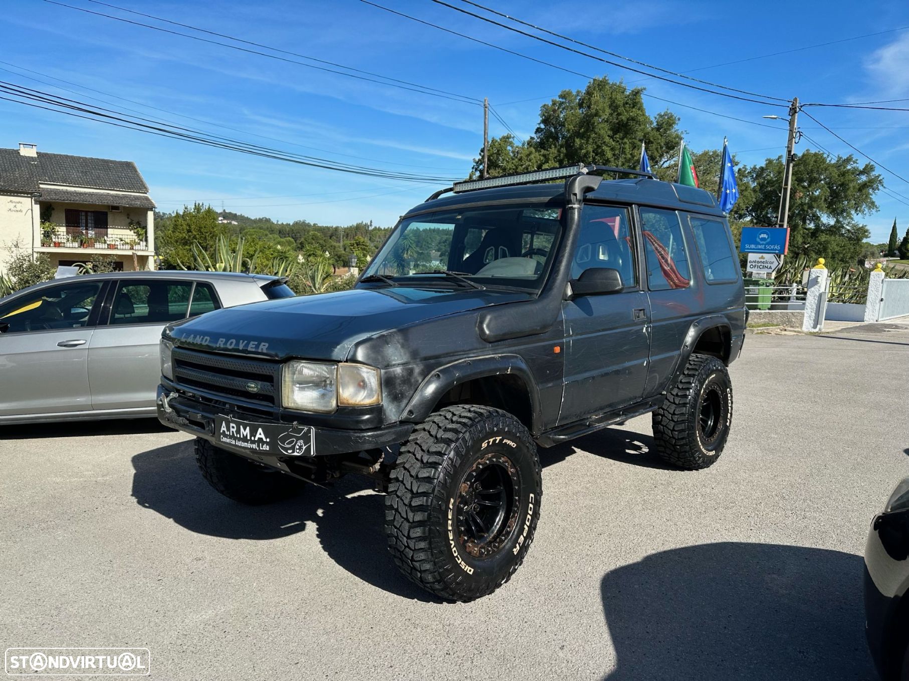 Land Rover Discovery - 1