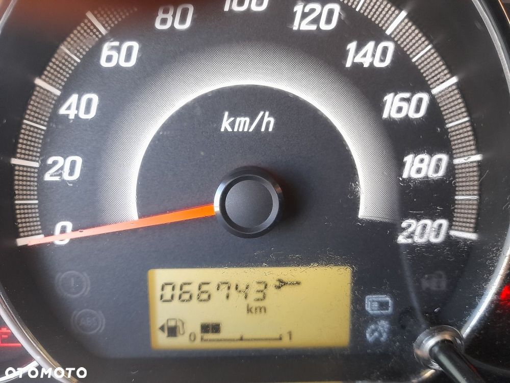 Mitsubishi Space Star - 18