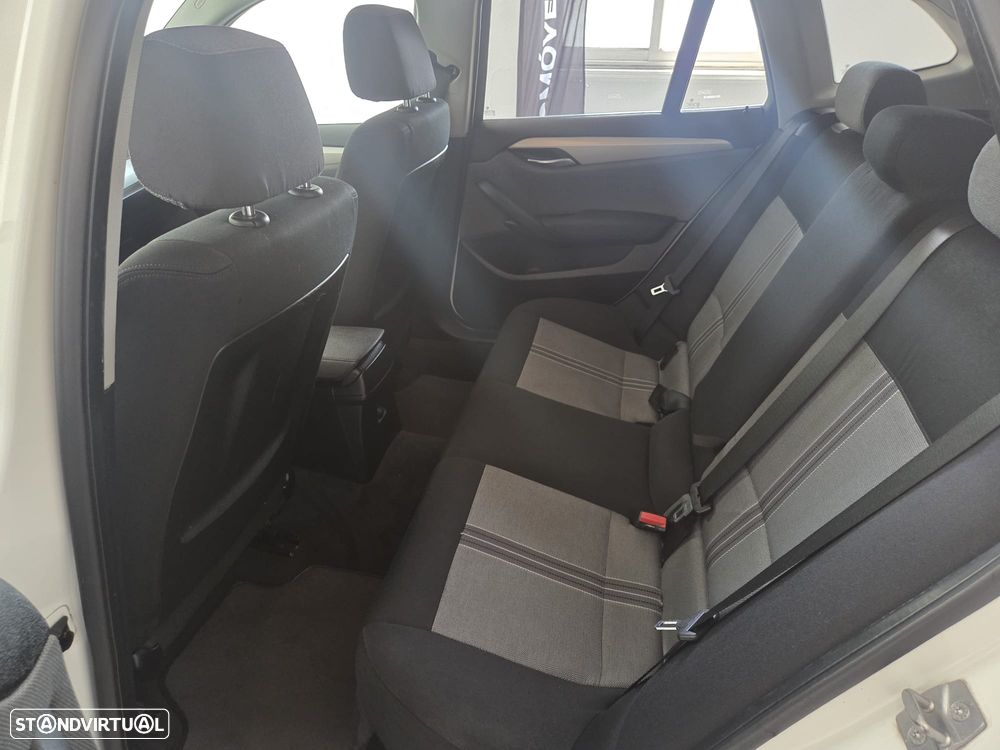 BMW X1 sDrive20d - 13