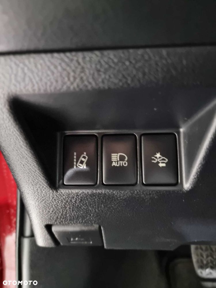 Toyota Yaris - 26