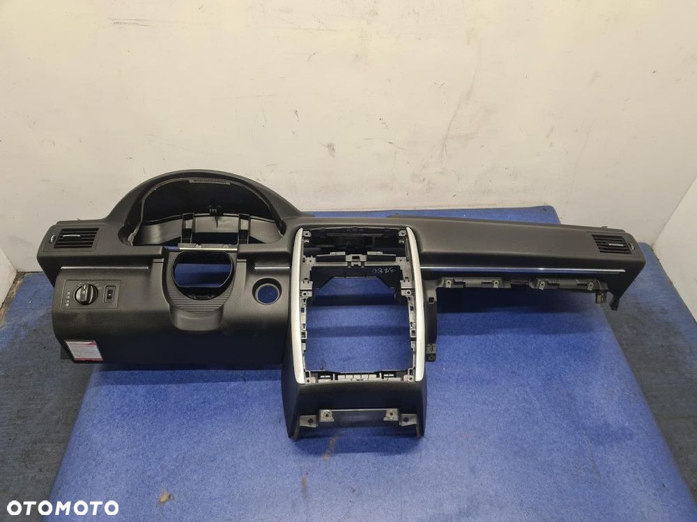 MERCEDES-BENZ B 180 CDI W245 DESKA ROZDZIELCZA - 1