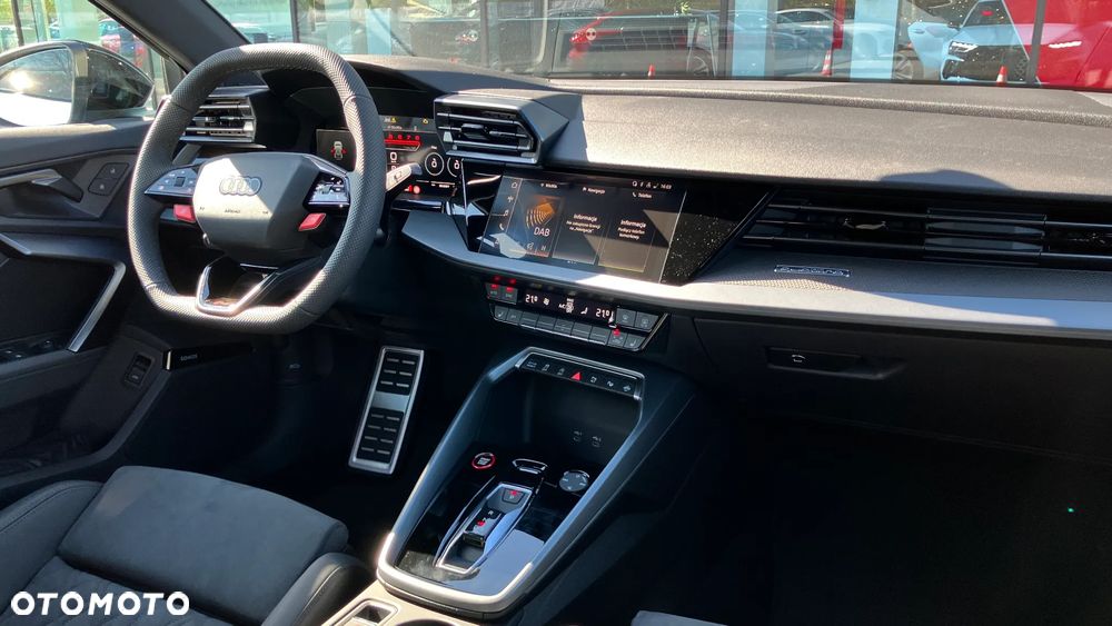 Audi RS3 Sportback - 19
