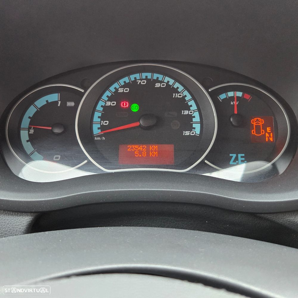 Renault Master E-Tech - 13