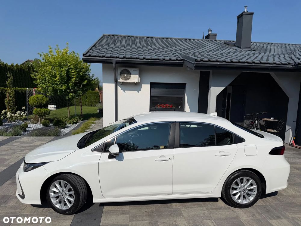 Toyota Corolla 1.8 Hybrid GPF Comfort - 34