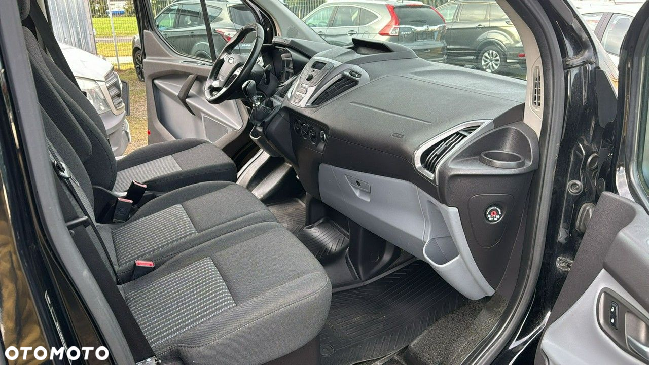 Ford Transit Custom - 13