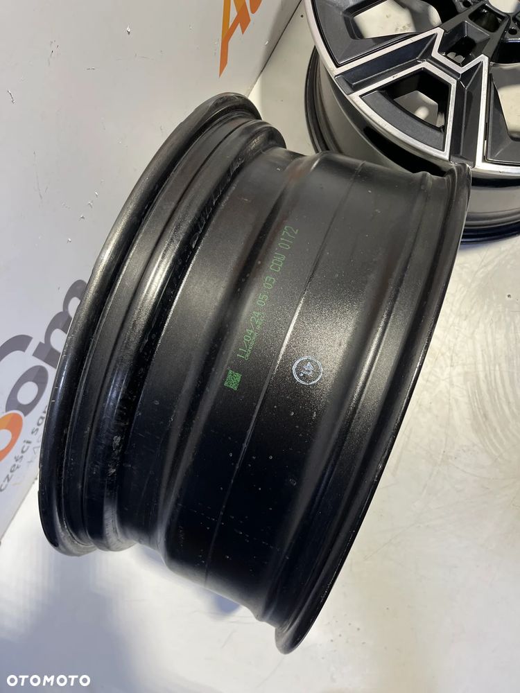 Felgi BMW 5 I5 G60 8.5 x 20" 5x112 ET 28  939M 5A324F0,5A324E8,5A324E9,5A324F1 - 7