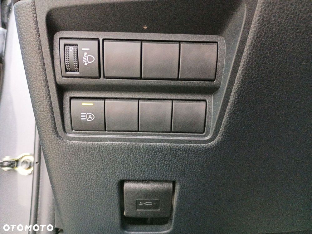Toyota Yaris - 16