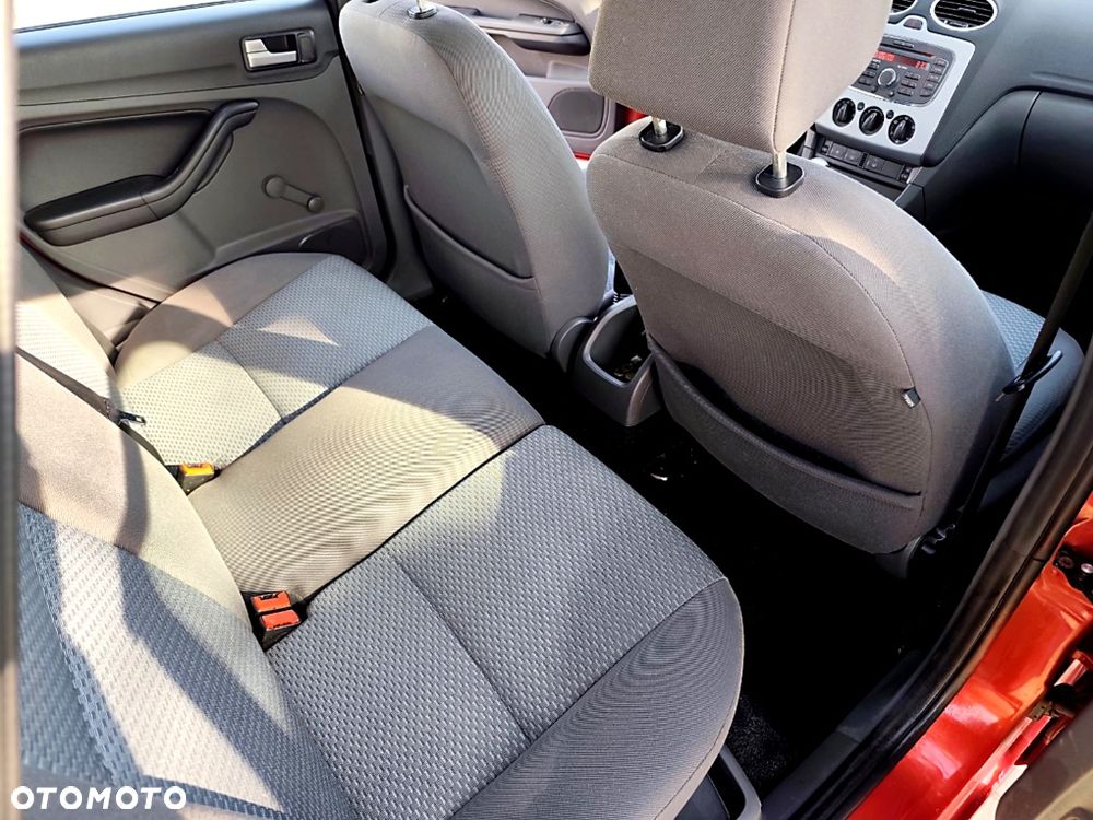 Ford Focus - 7