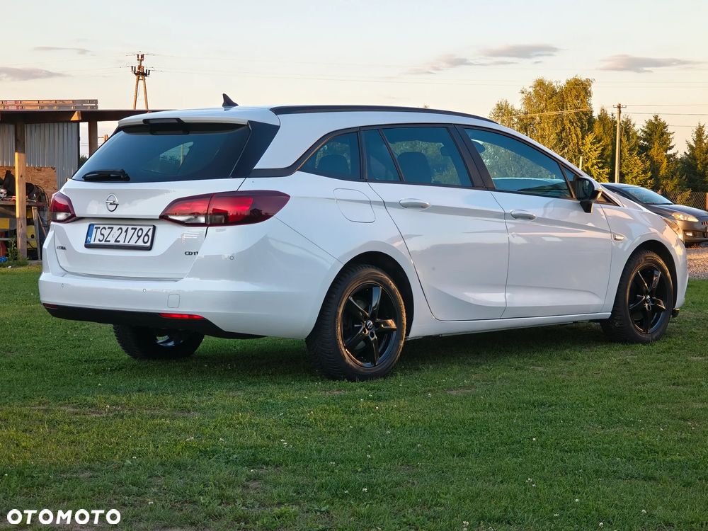 Opel Astra 1.6 CDTI Enjoy - 7