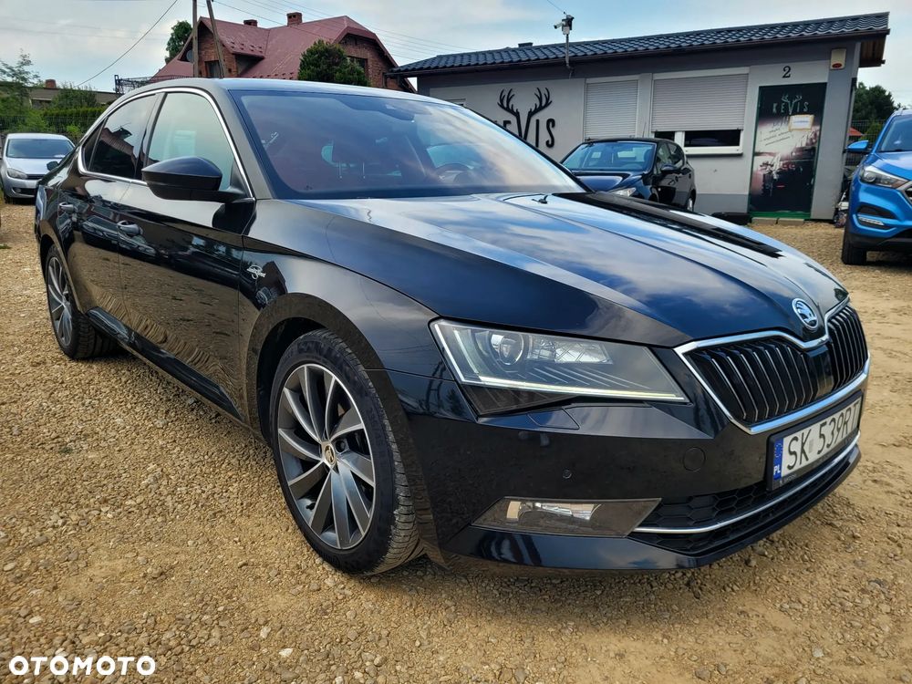 Skoda Superb 2.0 TDI 4x4 L&K DSG - 24