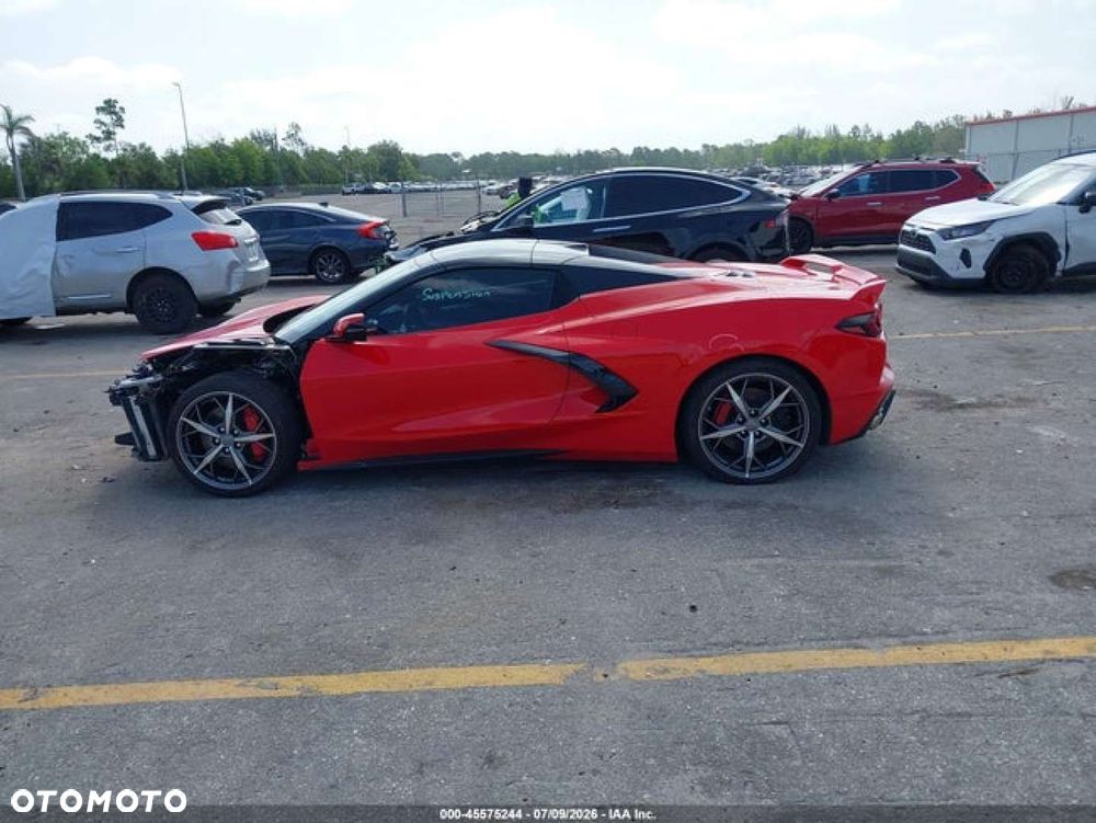 Chevrolet Corvette - 2