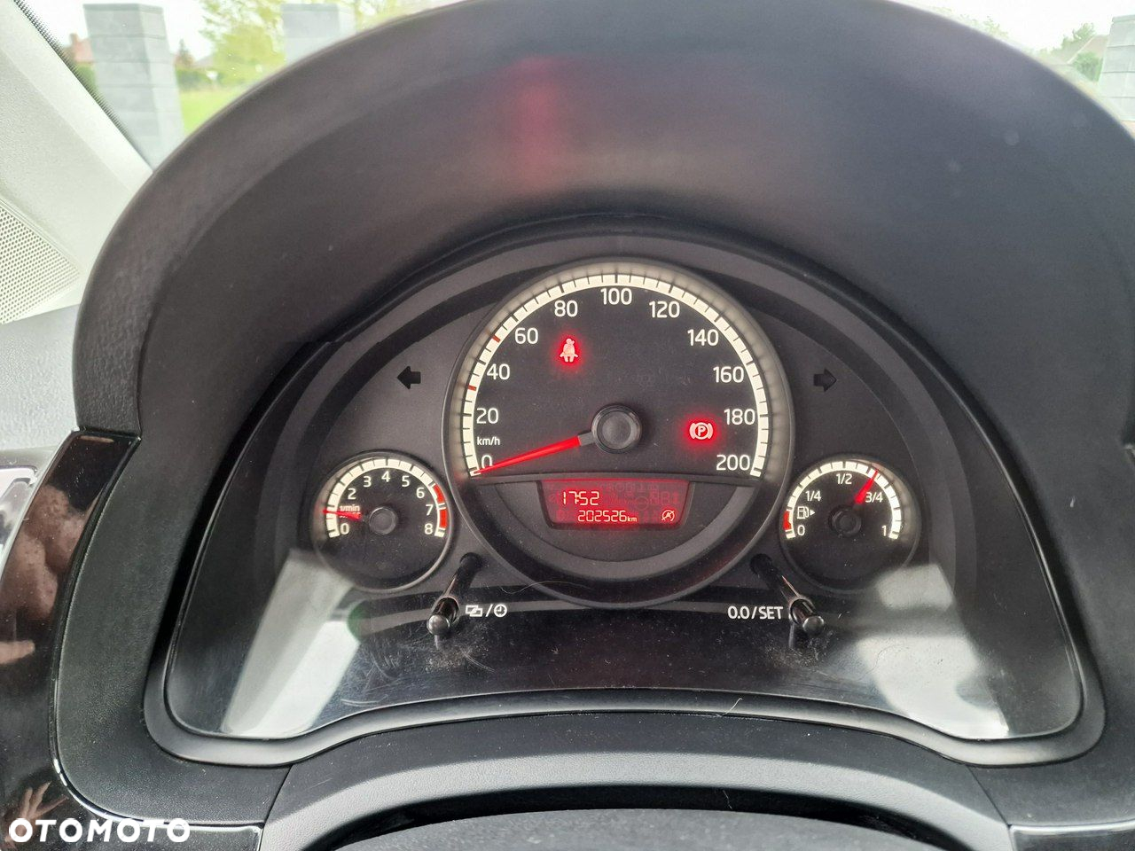 Volkswagen up! - 8