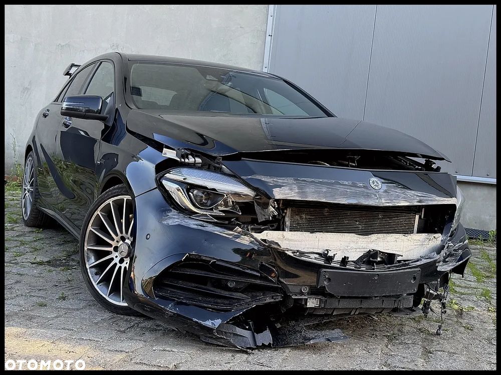 Mercedes-Benz Klasa A 45 AMG 4-Matic - 12