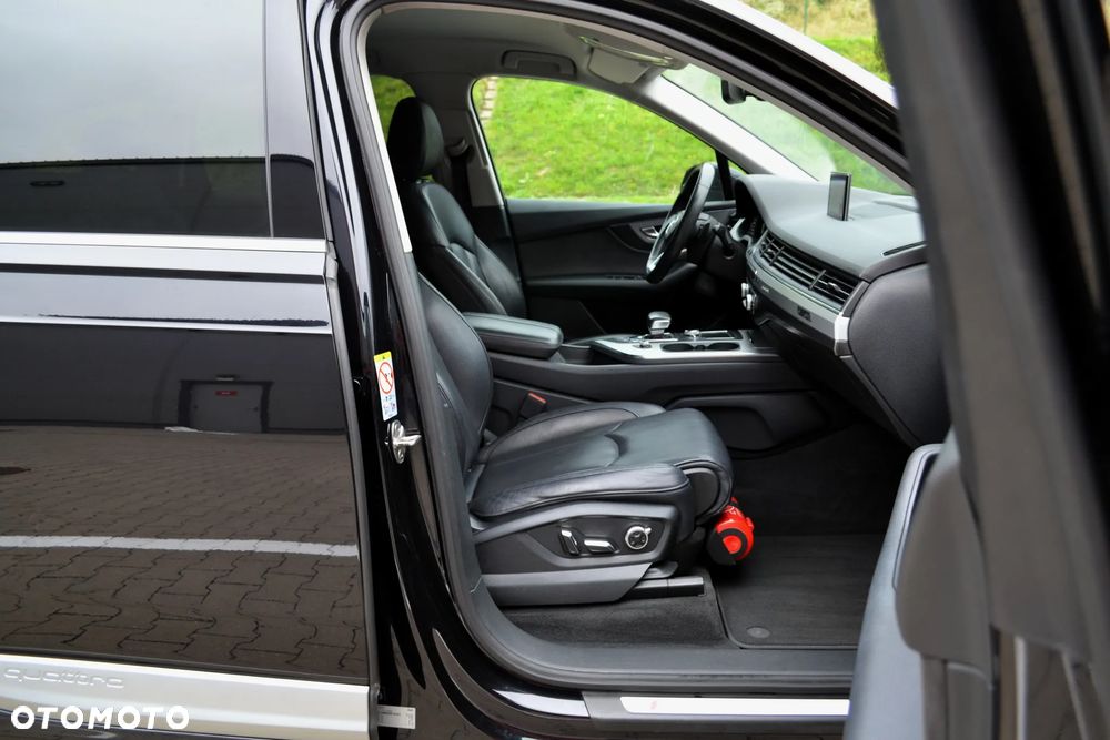 Audi Q7 50 TDI Quattro Tiptronic - 11