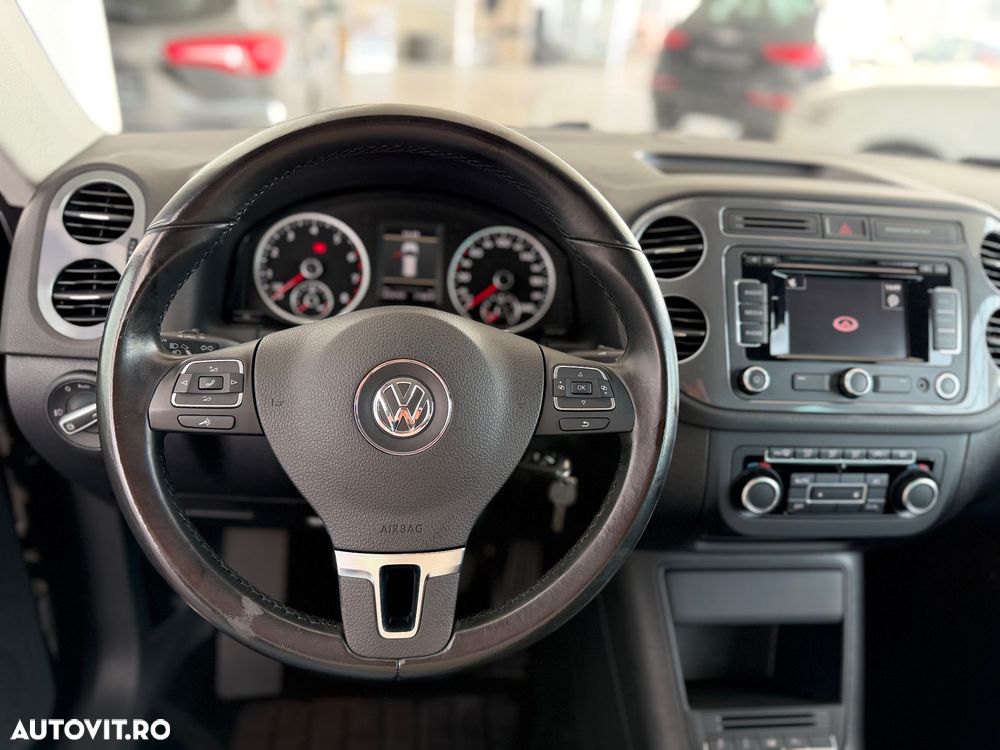 Volkswagen Tiguan 1.4 TSI BlueMotion Technology Exclusive - 4
