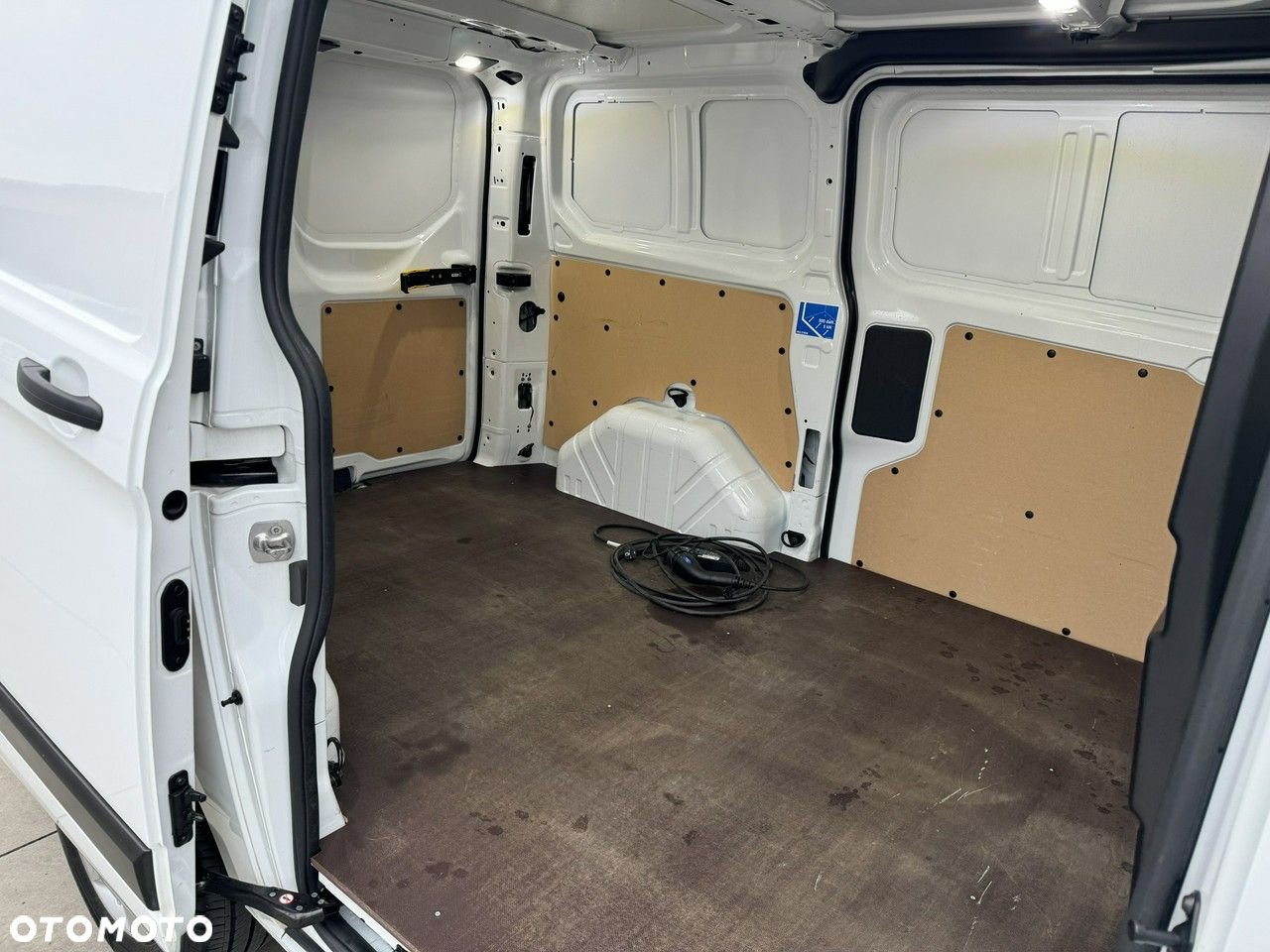 Ford Transit Custom - 21