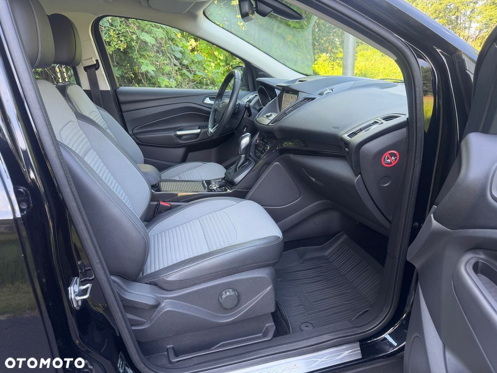 Ford Kuga 2.0 TDCi AWD Titanium - 17