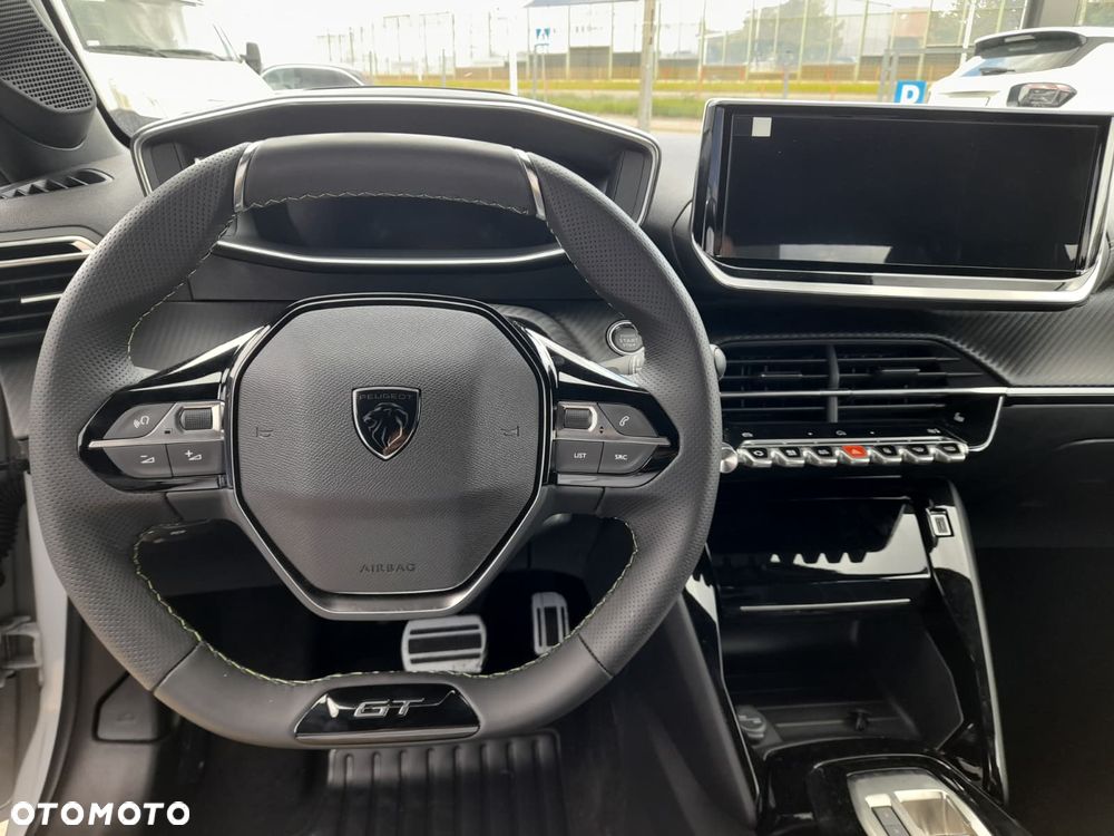 Peugeot 208 ver-1-2-mhev-gt - 15