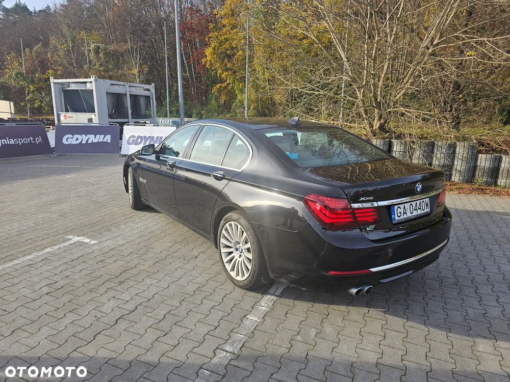 BMW Seria 7 730d xDrive - 5