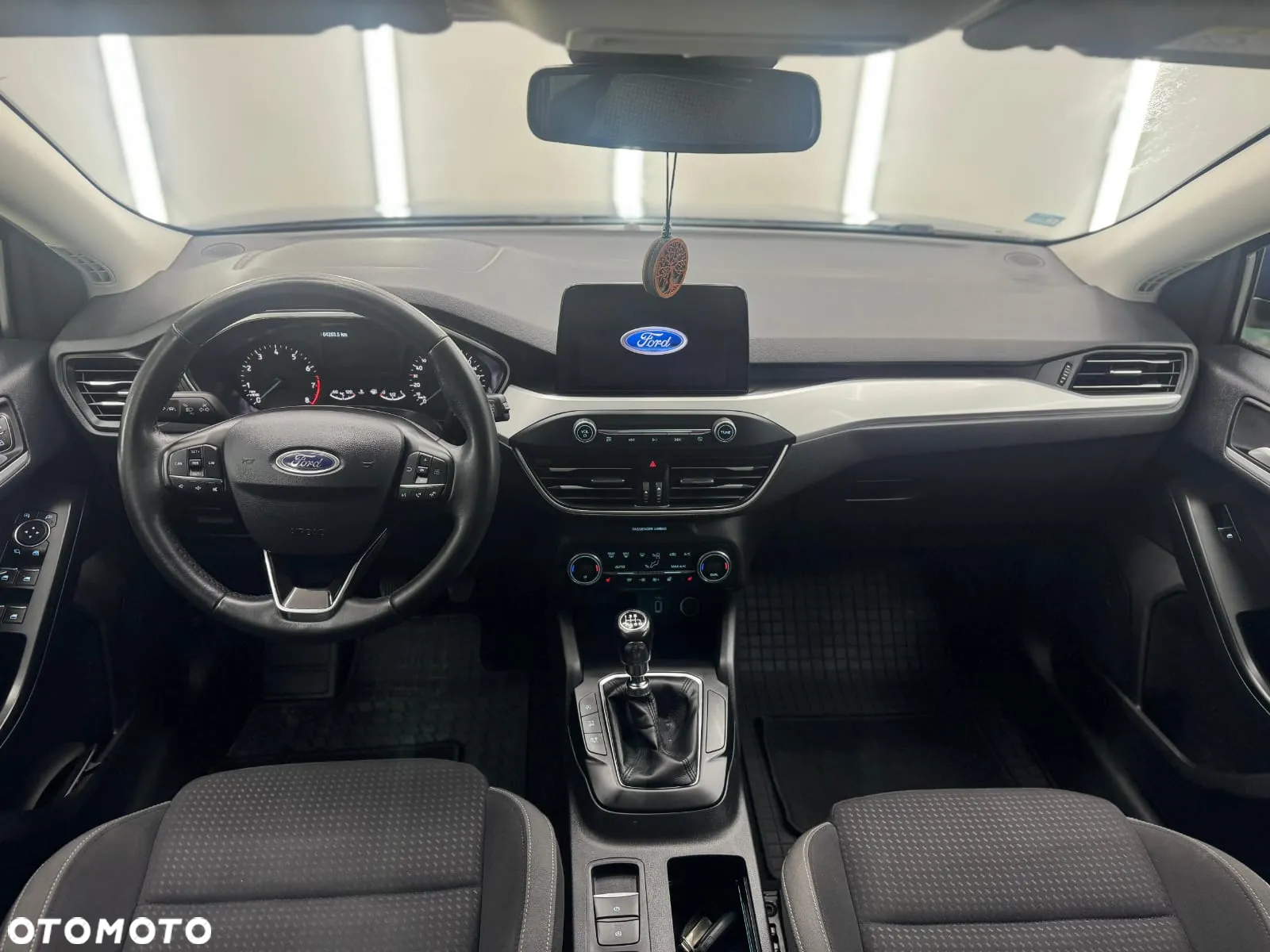 Ford Focus - 9