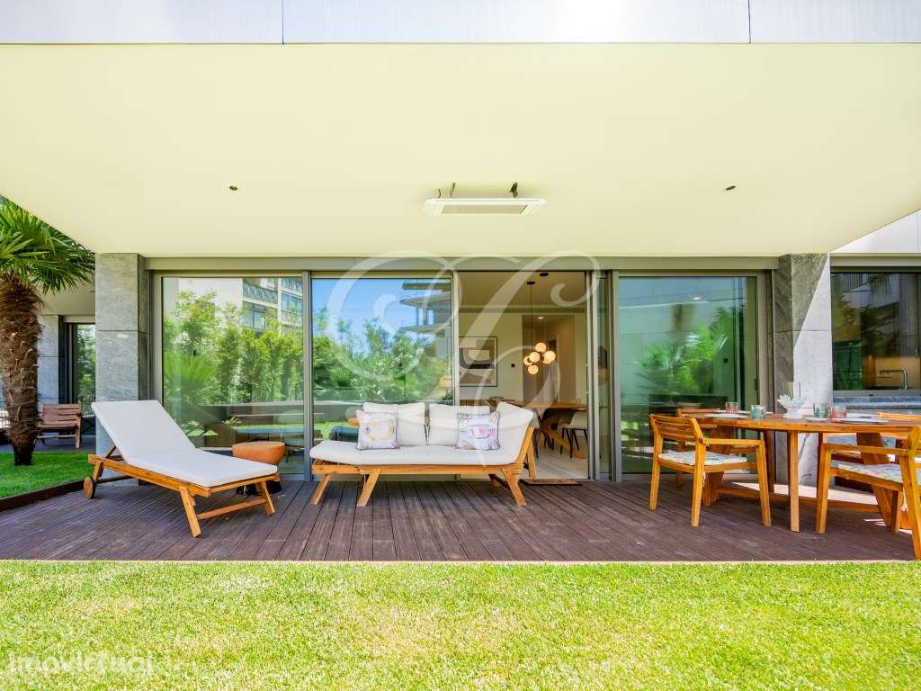 Apartamento T2 C/ Terraço e Jardim - Grande imagem: 3/46