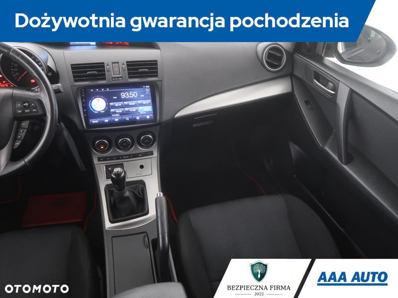 Mazda 3 - 10