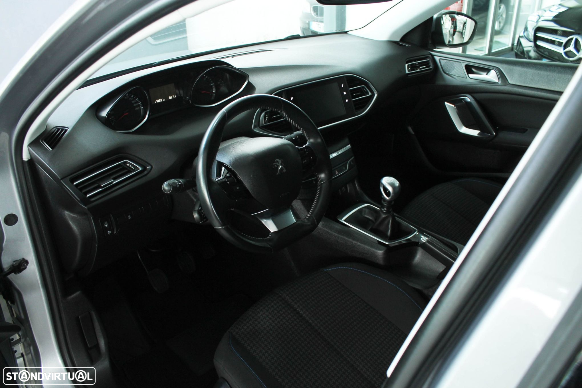 Peugeot 308 SW 1.5 BlueHDi Style - 12