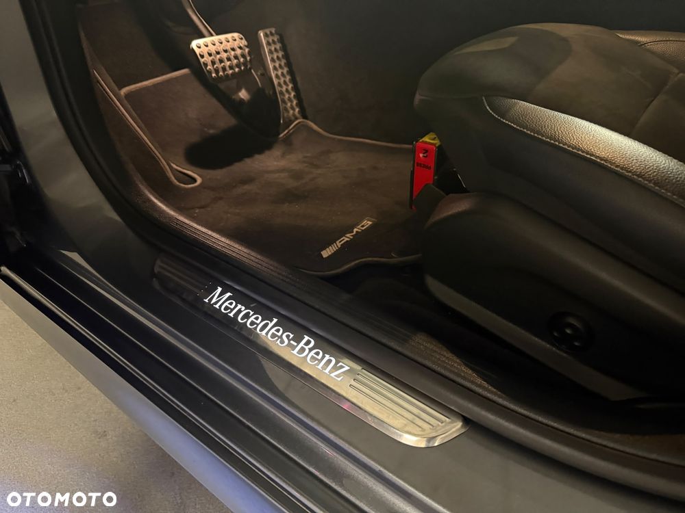 Mercedes-Benz Klasa E 220 d 4-Matic Avantgarde - 11